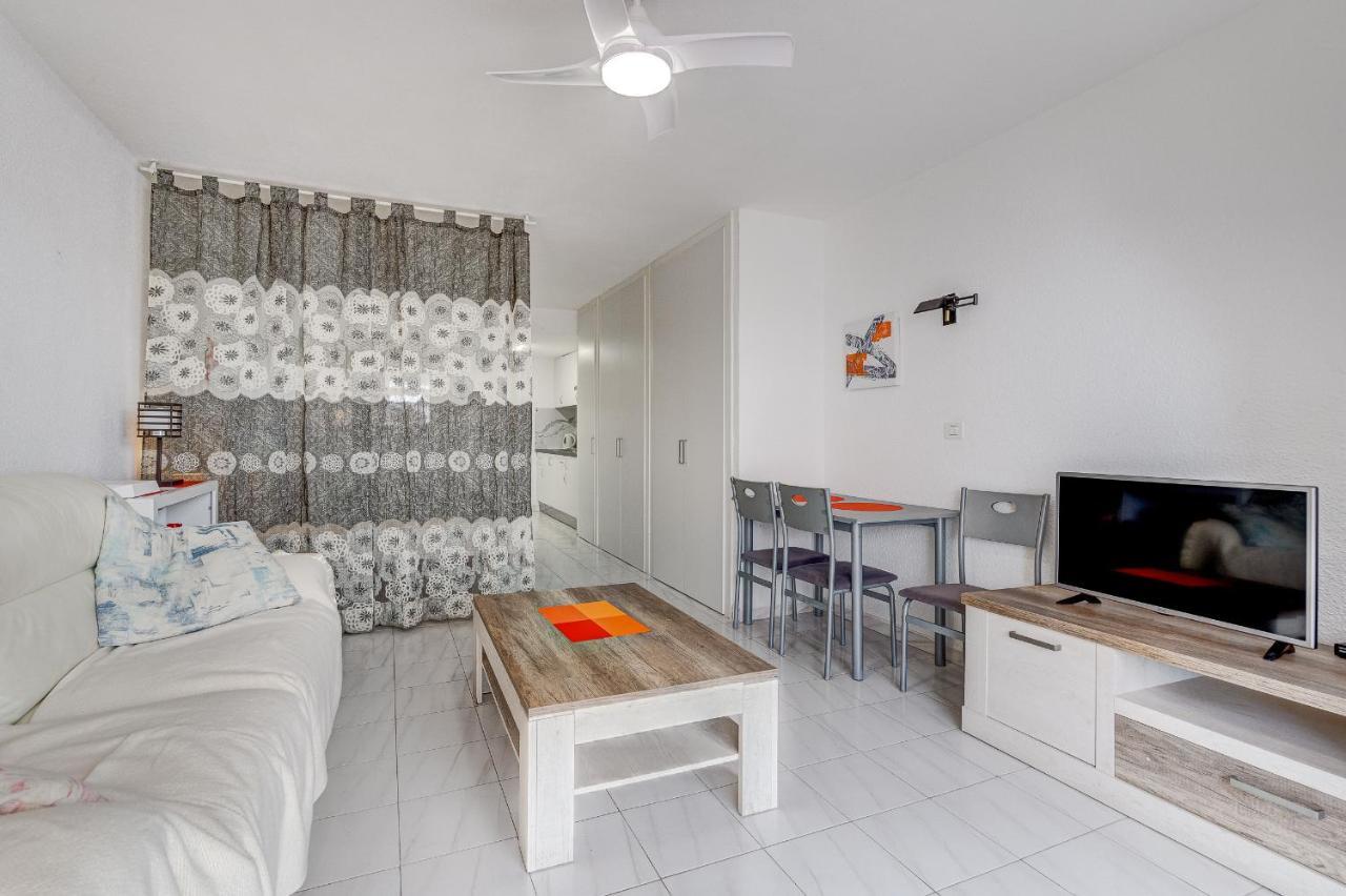Studia Port Royale Apartment Arona  Bagian luar foto