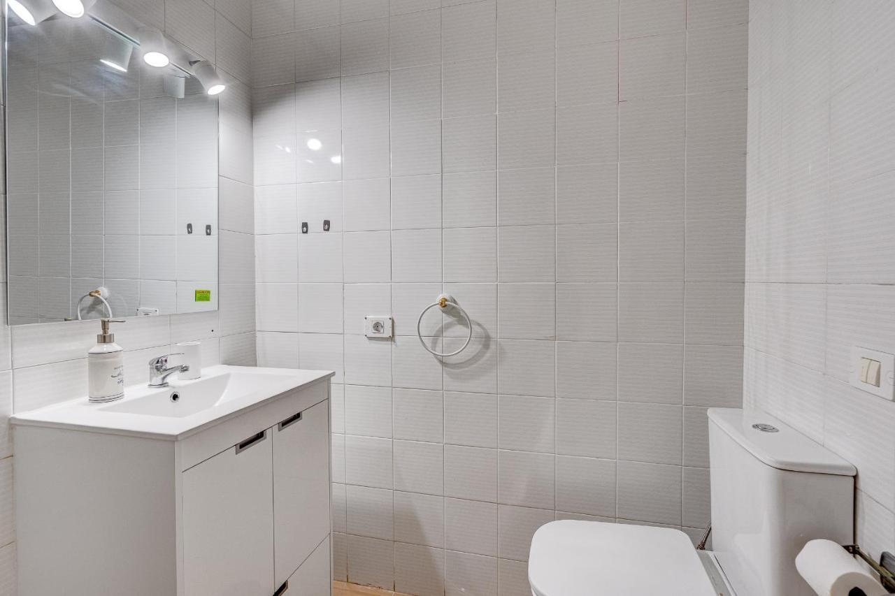 Studia Port Royale Apartment Arona  Bagian luar foto